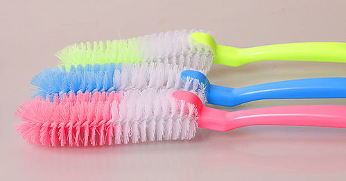 革新清潔體驗 全方位無死角杯刷，廚房清潔的智能解決方案